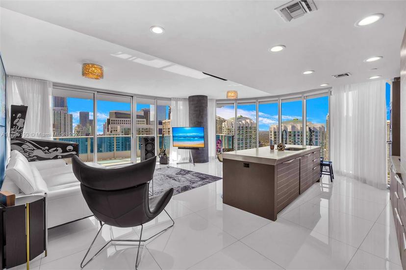 Picture of 200 Biscayne Boulevard Way # 4202, Miami FL 33131