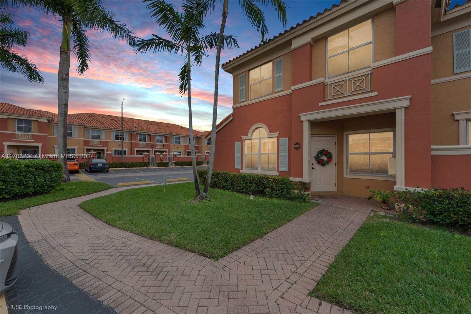 Picture of 11438 NW 62Nd Ter # 226, Doral, FL 33178