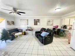 Picture of 2925 W 80Th St # 221, Hialeah, FL 33018