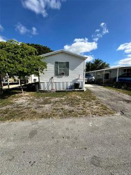 Picture of 350 NW 134Th Way, Plantation, FL 33325