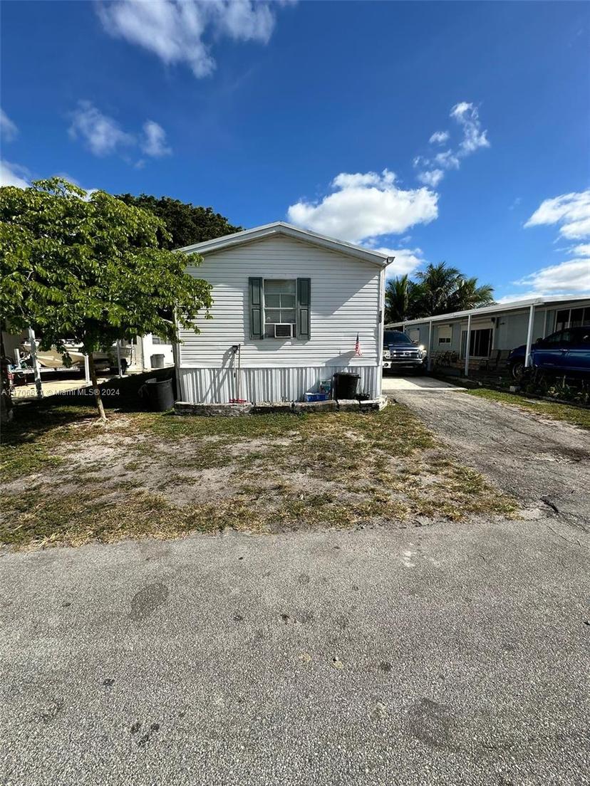 Picture of 350 NW 134Th Way, Plantation FL 33325