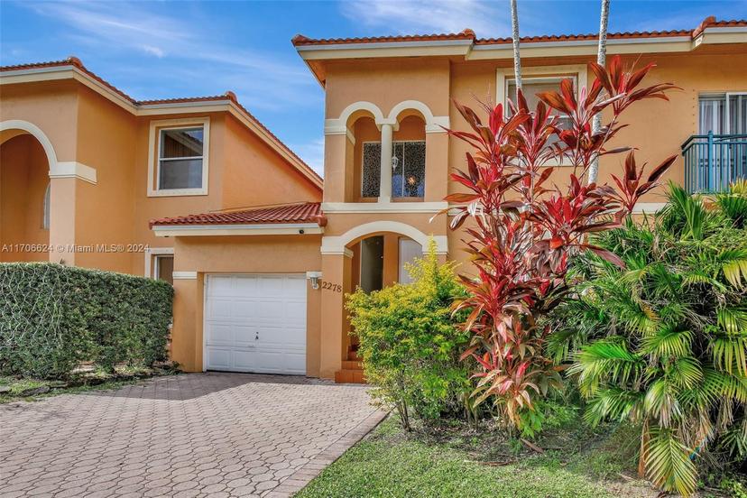 Picture of 2278 NW 162Nd Way, Pembroke Pines FL 33028