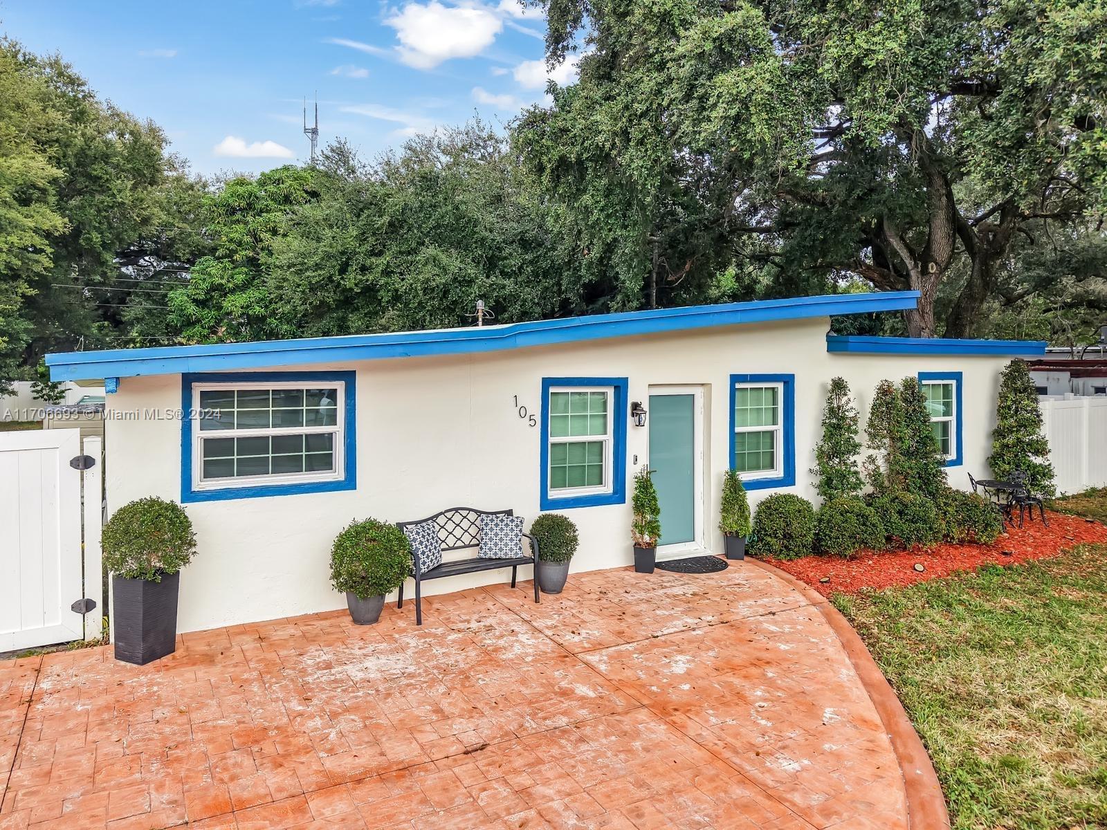 Picture of 105 Edmund Rd, West Park, FL 33023