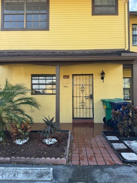 Picture of 1062 NE 209Th Ter # 1062, Miami FL 33179