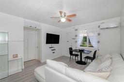 Picture of 2524 Hayes St # 9, Hollywood, FL 33020