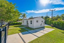 Picture of 990 SW 11Th St, Miami, FL 33129