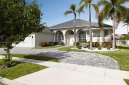 Picture of 14031 NW 19Th St, Pembroke Pines, FL 33028