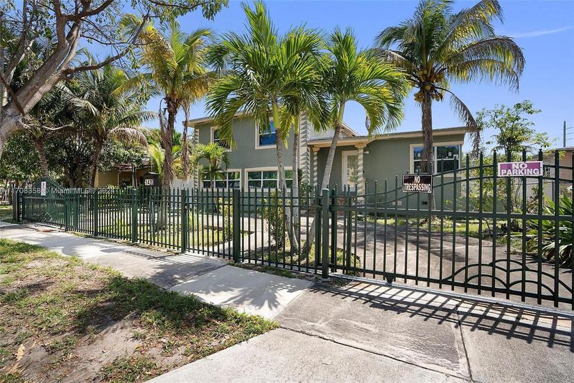 Picture of 1420 NE 136Th St, North Miami FL 33161