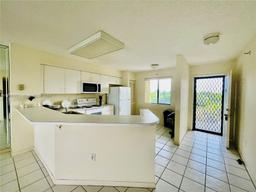 Picture of 2334 S Cypress Bend Dr # 505, Pompano Beach, FL 33069