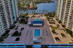 Picture of 1201 S Ocean Dr # 1806N, Hollywood, FL 33019