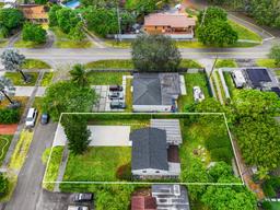 Picture of 181 Truxton Dr, Miami Springs, FL 33166