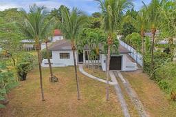 Picture of 17150 NE 18Th Ave, North Miami Beach, FL 33162