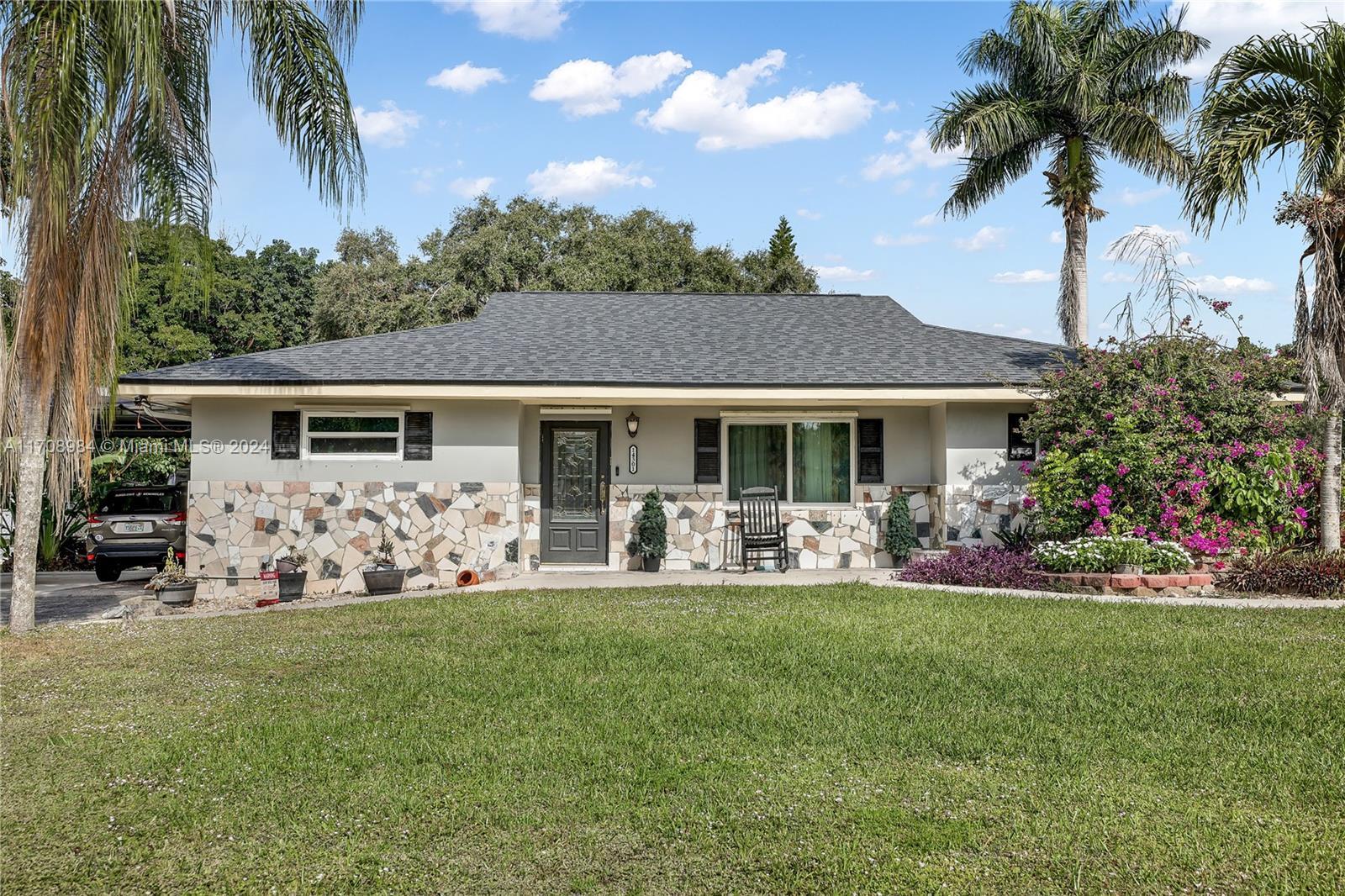 Picture of 14301 SW 30Th Ct, Davie, FL 33330