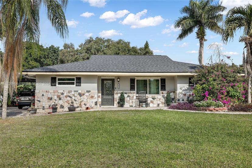 Picture of 14301 SW 30Th Ct, Davie FL 33330