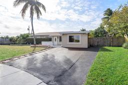 Picture of 2213 E Hogan Hollow Rd, Margate, FL 33063