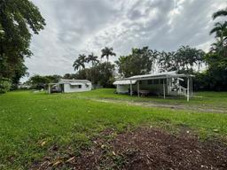 Picture of 477 NE 154Th St, Miami, FL 33162