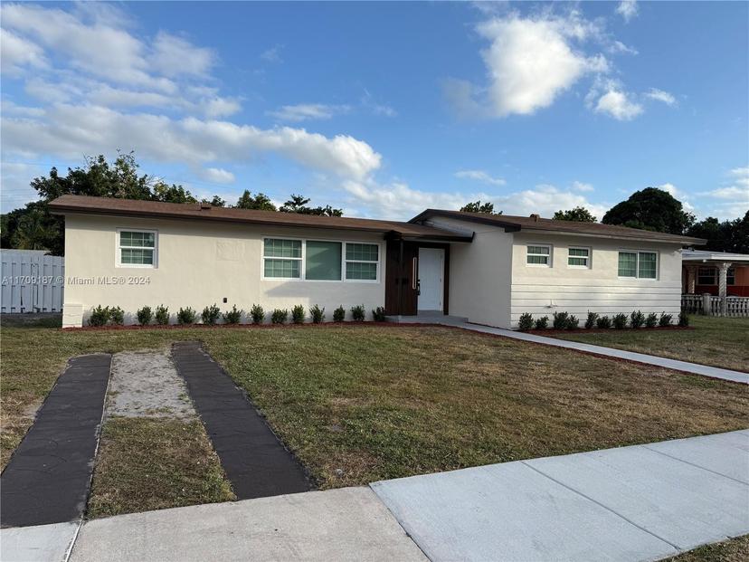 Picture of 18641 NW 11Th Rd, Miami Gardens FL 33169