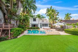 Picture of 5237 Alton Rd, Miami Beach, FL 33140