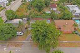 Picture of 580 NE 172Nd St, North Miami Beach, FL 33162