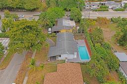 Picture of 580 NE 172Nd St, North Miami Beach, FL 33162