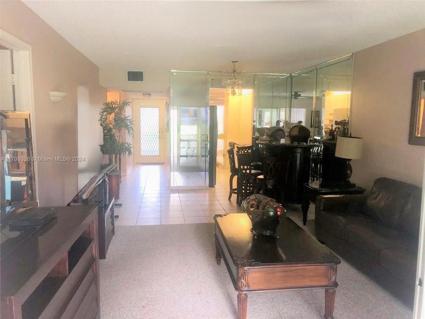 Picture of 1351 SW 125Th Ave # 102S, Pembroke Pines FL 33027