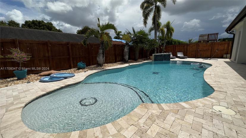 Picture of 16541 SW 146Th Ct, Miami FL 33177