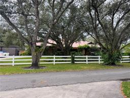 Picture of 5801 SW 127Th Ave, Southwest Ranches, FL 33330