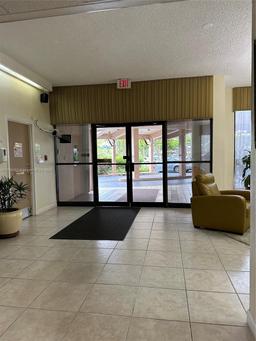 Picture of 1100 Saint Charles Pl # 411, Pembroke Pines, FL 33026