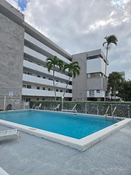 Picture of 4000 NE 169Th St # 401, North Miami Beach, FL 33160