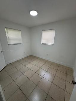 Picture of 940 NW 34Th Way, Lauderhill, FL 33311