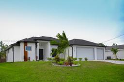 Picture of 2702 SW 53Rd, Lehigh Acres, FL 33976