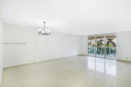 Picture of 3800 S Ocean Dr # 414, Hollywood, FL 33019