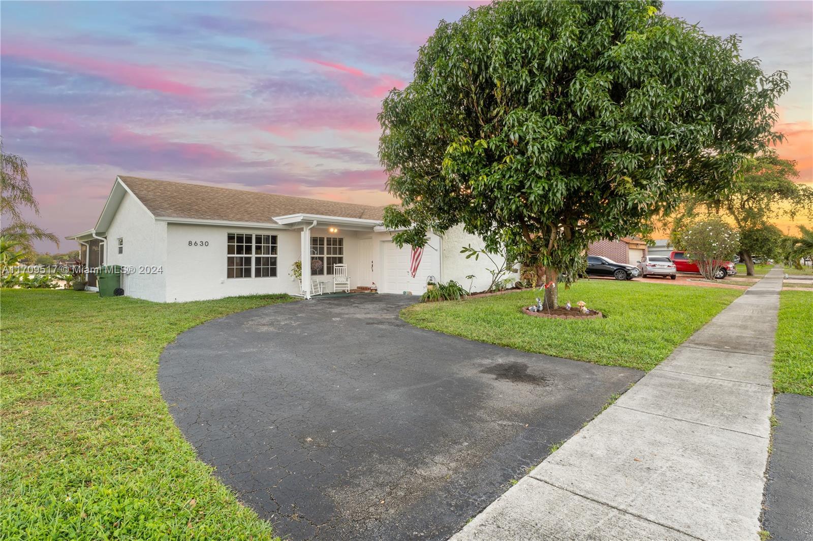 Picture of 8630 NW 7Th Ct, Pembroke Pines, FL 33024