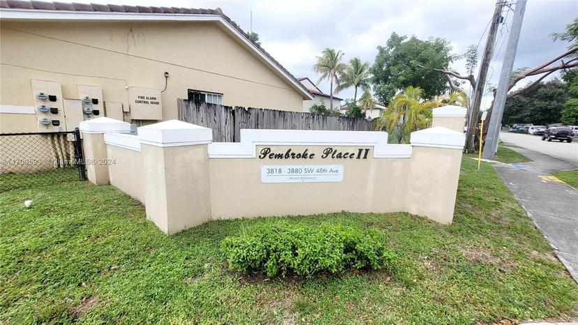 Picture of 3866 SW 48Th Ave # 3866, Pembroke Park FL 33023