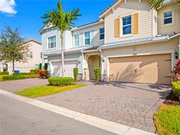 Picture of 5185 Eucalyptus Dr # 5185, Hollywood, FL 33021