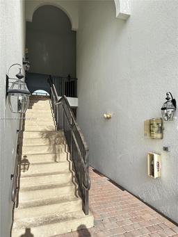 Picture of 10630 NW 88Th St # 211, Doral, FL 33178