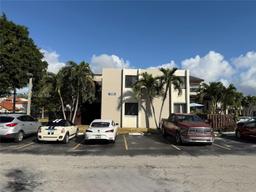 Picture of 10300 NW 9Th St Cir # 201, Miami, FL 33172