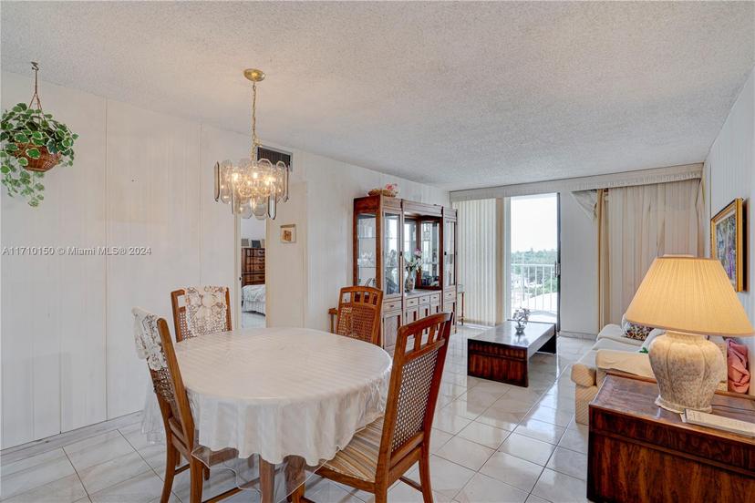 Picture of 920 NE 169Th St # 517, North Miami Beach FL 33162