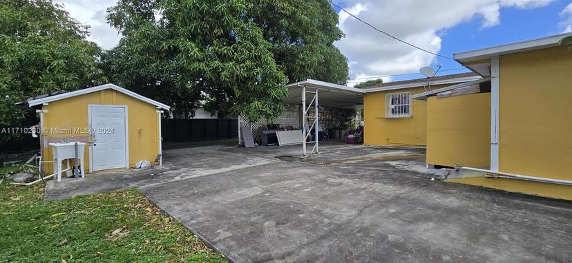 Picture of 16900 NW 44Th Ave, Miami Gardens FL 33055