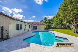 Picture of 9841 SW 14Th St, Davie, FL 33324