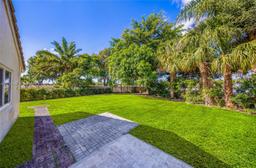 Picture of 9841 SW 14Th St, Davie, FL 33324