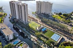 Picture of 1800 NE 114Th St # 406, Miami, FL 33181