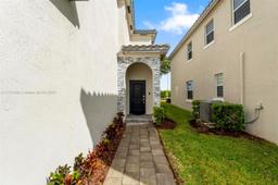 Picture of 1417 SE 27Th Ter, Homestead, FL 33035