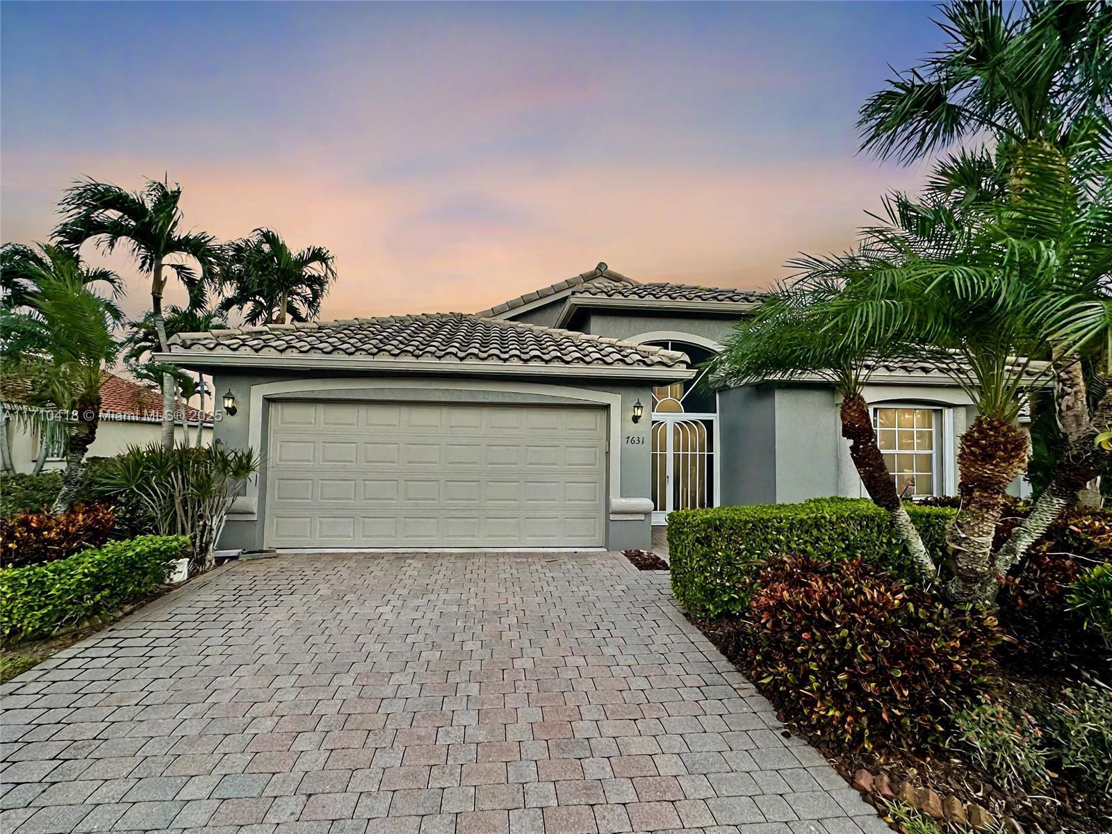 Picture of 7631 Caprio Dr, Boynton Beach, FL 33472