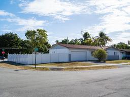 Picture of 5403 SW 127Th Ct, Miami, FL 33175