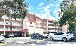 Picture of 1015 Country Club Dr # 109, Margate, FL 33063