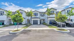 Picture of 488 NW 203Rd Ter # 488, Miami Gardens, FL 33169