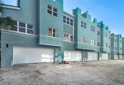 Picture of 844 SE 12 Ct # 12, Fort Lauderdale, FL 33316