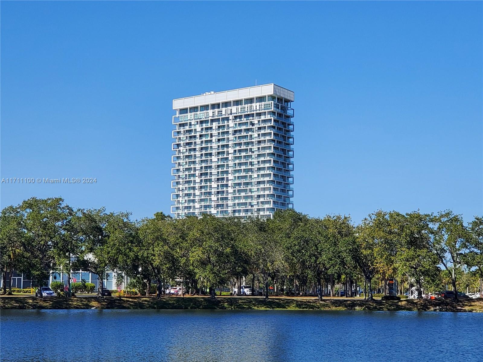 Picture of 2000 Metropica Way # 1801, Sunrise, FL 33323