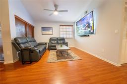 Picture of 11995 NW 11Th St # 11995, Pembroke Pines, FL 33026